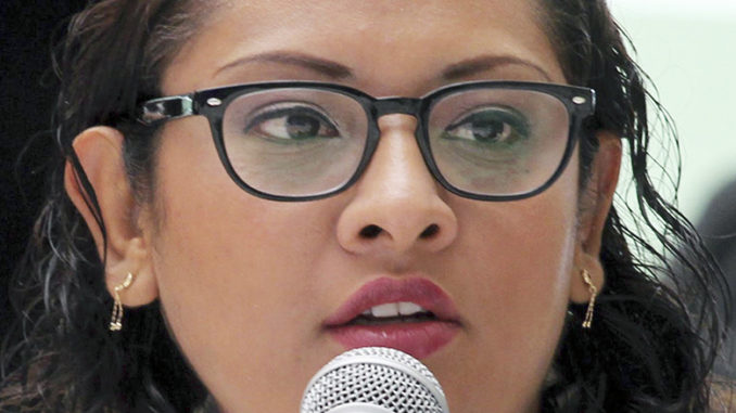 Karen Hurtado trabaja para frenar la vilolencia contra las mujeres Karen Hurtado trabaja para frenar la vilolencia contra las mujeres