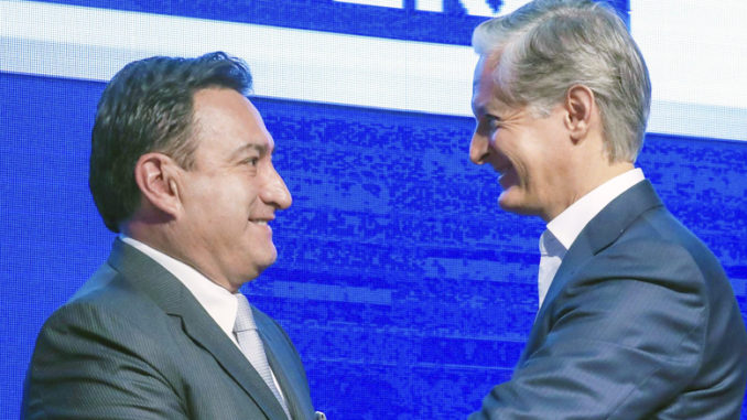 Atestigua el Segundo Informe de Gobierno