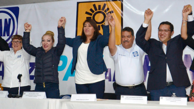 Wendy Rebollar acusa que de procesos internos antidemocráticos en Morena.