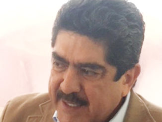 Manuel Espino rechaza ser “chapulín” de la política y afirma que solo actúa en congruencia.