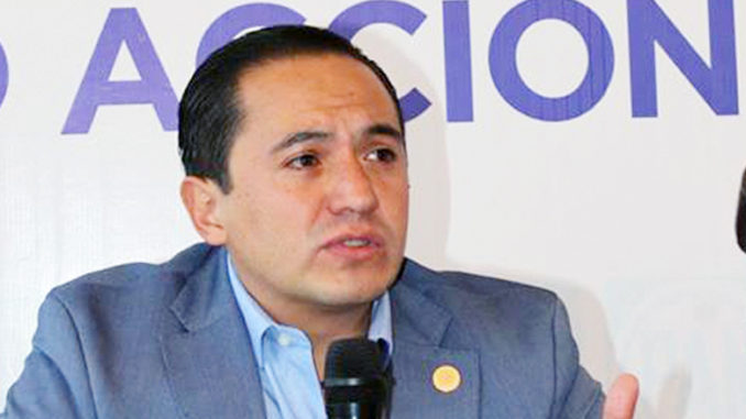 En el PAN pugnamos porque estas elecciones sean limpias y sobre todo pacíficas y con respeto, afirmó Oscar Cuevas En el PAN pugnamos porque estas elecciones sean limpias y sobre todo pacíficas y con respeto, afirmó Oscar Cuevas