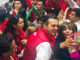 Rodrigo Reina va a pie recorriendo las calles de Naucalpan