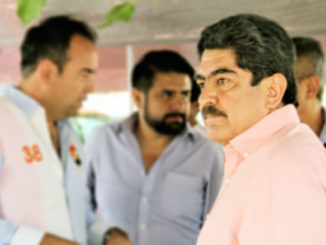 Autoridades de Naucalpan inspeccionaron el cumplimiento de la normatividad de los negocios.
