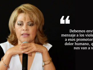 En conferencia de prensa hizo un llamado a la Coordinadora Estatal del Gobierno Federal, Delfina Gómez Álvarez para que revise los trabajos de la encargada regional Carla Peniche porque los resultados no son los esperados